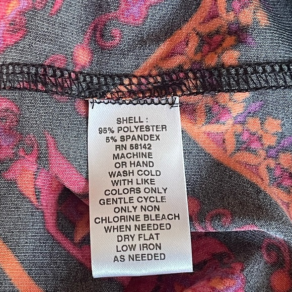 London Times, size 14 Long sleeve shift dress that hits around the knee. - Picture 8 of 11